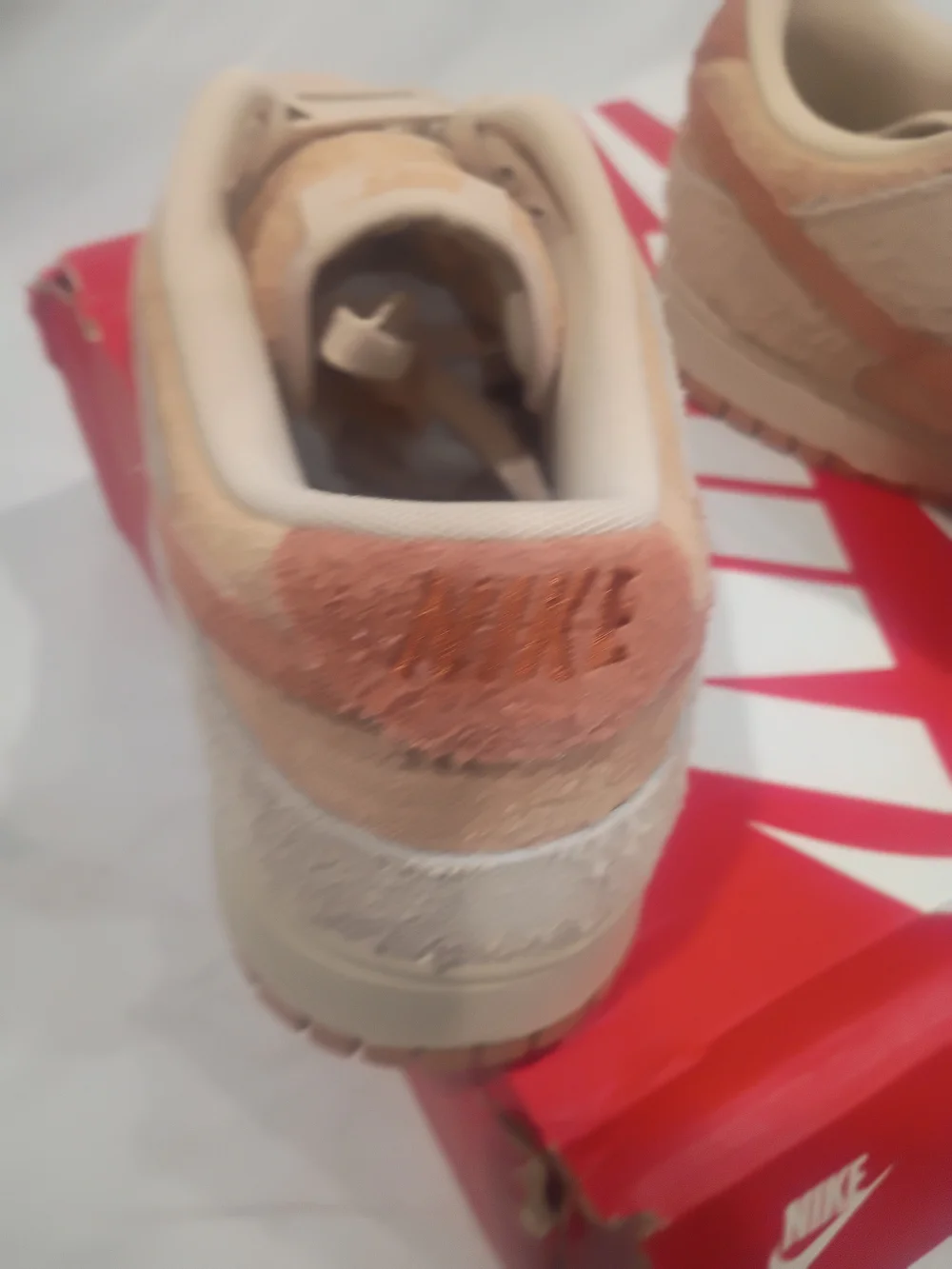 Nike Kids Shoes - White/Red Nike Dunk Low (Kids)